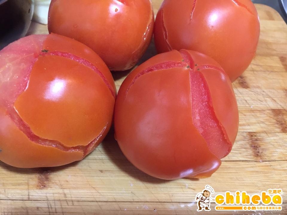 老丁的私房菜-番茄牛腩煲的做法 步骤5